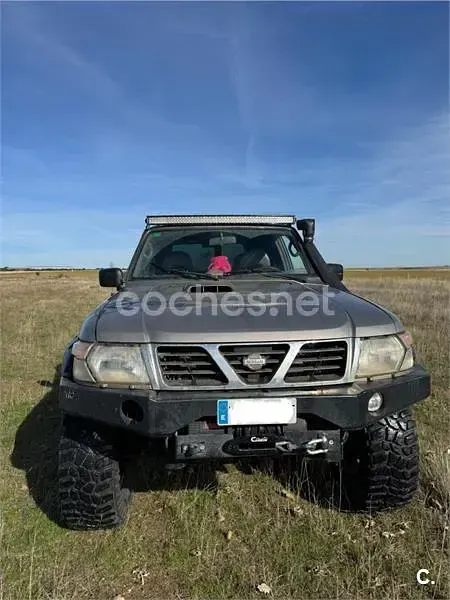 Usado Nissan Patrol 115 CV (84 kW) 1998 Gris / plata SUV