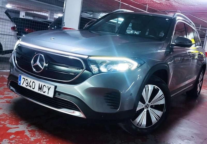 Usado Mercedes EQB250 139 kW (190 CV) 2023 Gris SUV