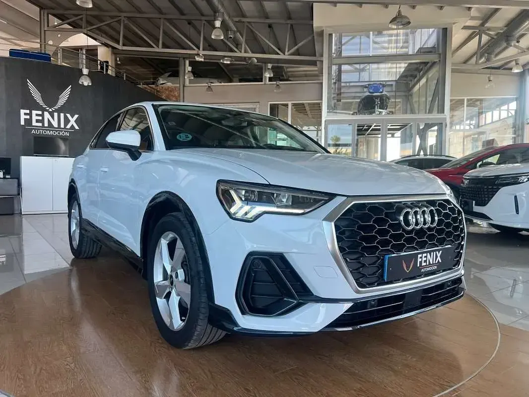 Usado Audi Q3 Advanced 150 CV (110 kW) 2021 Blanco SUV