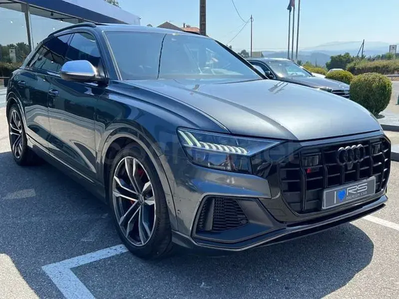 Usado Audi SQ8 Sport 507 CV (372 kW) 2023 Gris SUV