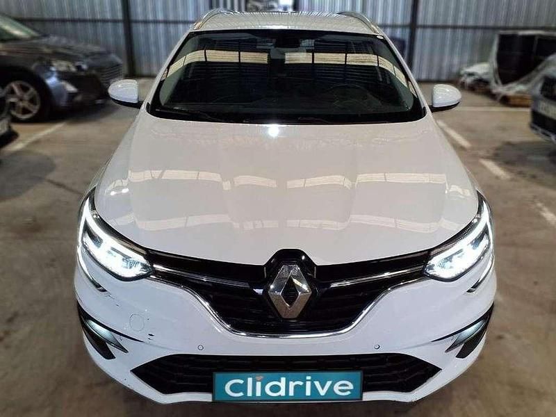 Usado Renault Mégane GrandTour Business 116 CV (85 kW) 2022 Blanco Familiar