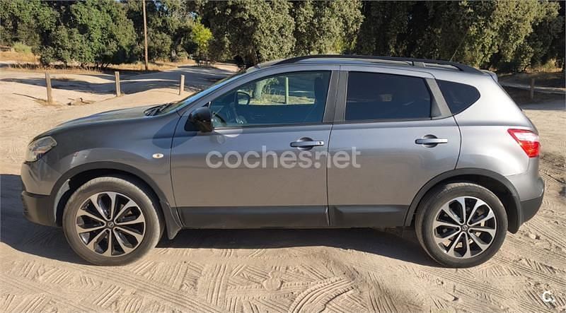 Usado Nissan Qashqai 360º 130 CV (95 kW) 2013 Gris / plata SUV