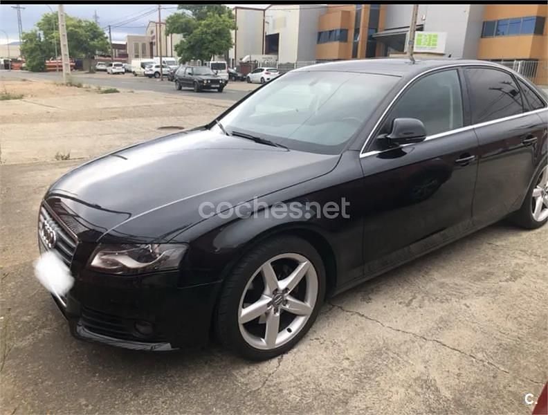Usado Audi A4 160 CV (117 kW) 2008 Negro Berlina
