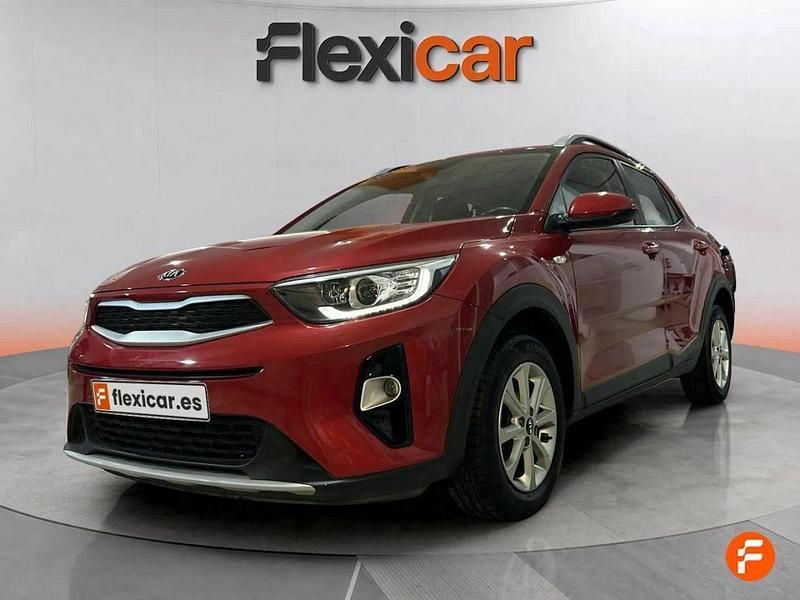 Usado Kia Stonic 84 CV (61 kW) 2018 Granate SUV