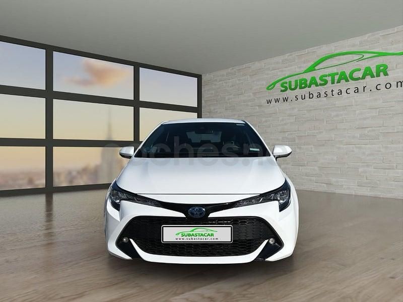 Usado Toyota Corolla Business Edition 122 CV (89 kW) 2023 Blanco Berlina