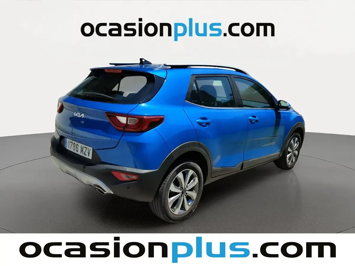 Usado Kia Stonic 100 CV (73 kW) 2025 Azul SUV