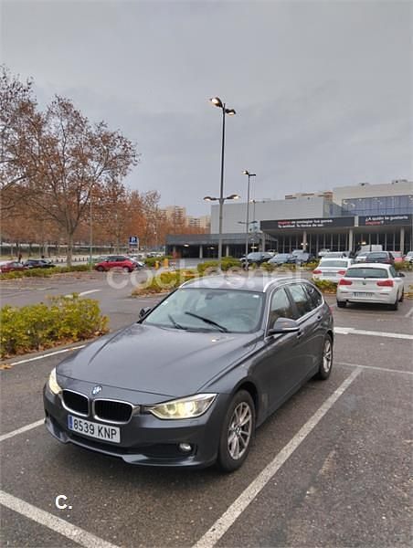 Usado BMW 318 143 CV (105 kW) 2013 Gris / plata Familiar