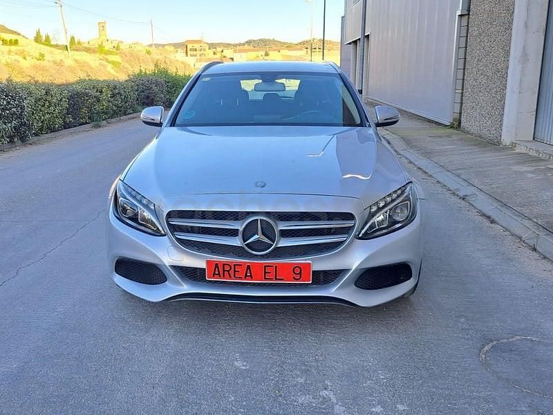 Usado Mercedes C200 160 CV (117 kW) 2019 Gris / plata Familiar