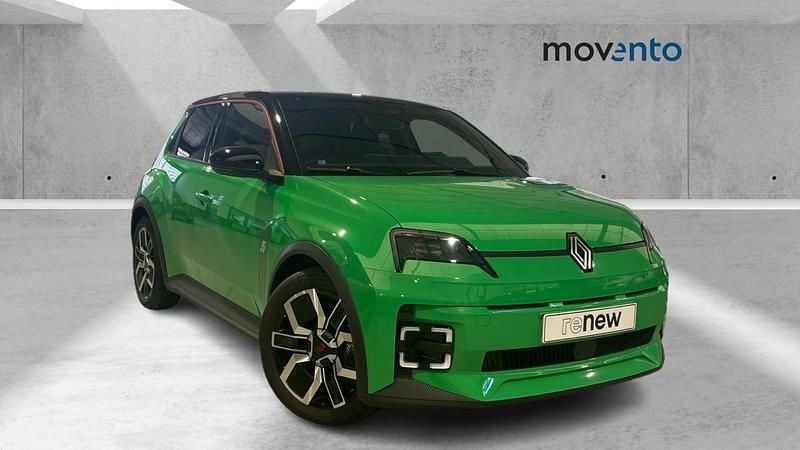 Verde Usado 2025 Renault R5 Techno Utilitario | 30.500 € (Precio justo) - Imagen 1/4