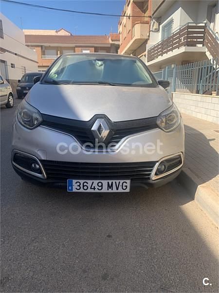 Gris / plata Usado 2015 Renault Captur Zen SUV | 7000 € (Buen precio) - Imagen 1/4