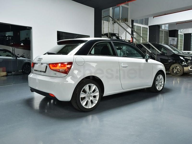 Usado Audi A1 Attraction 90 CV (66 kW) 2014 Blanco Utilitario