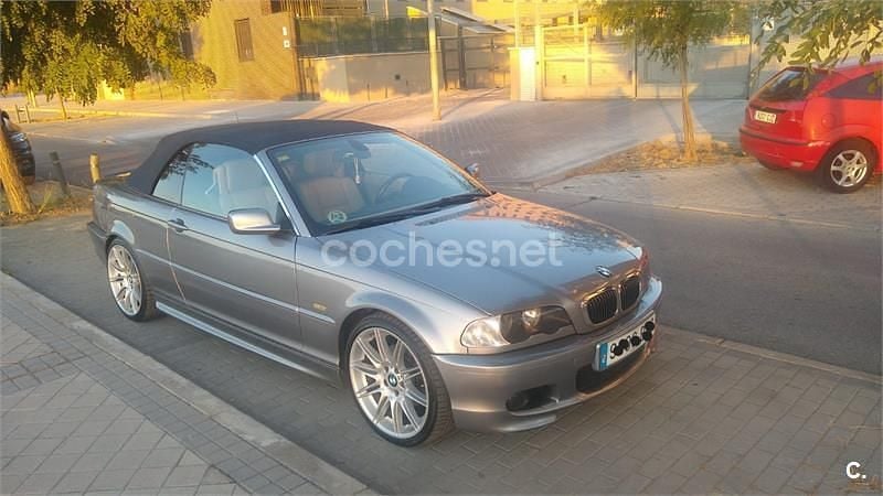 Usado BMW 325 192 CV (141 kW) 2002 Gris / plata Descapotable