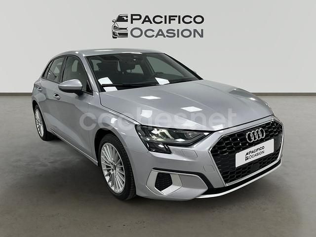 Usado Audi A3 Advanced Plus 116 CV (85 kW) 2022 Gris / plata Berlina