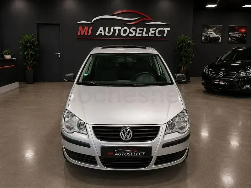 Usado VW Polo Match 65 CV (47 kW) 2007 Gris / plata Utilitario