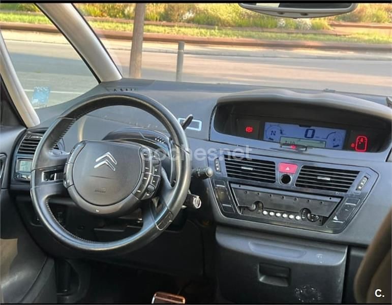 Usado Citroën Grand C4 Picasso Exclusive 138 CV (101 kW) 2007 Granate Monovolumen