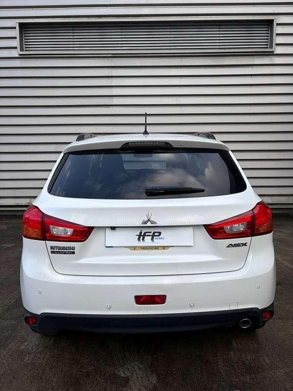 Usado Mitsubishi ASX 114 CV (83 kW) 2015 Blanco SUV