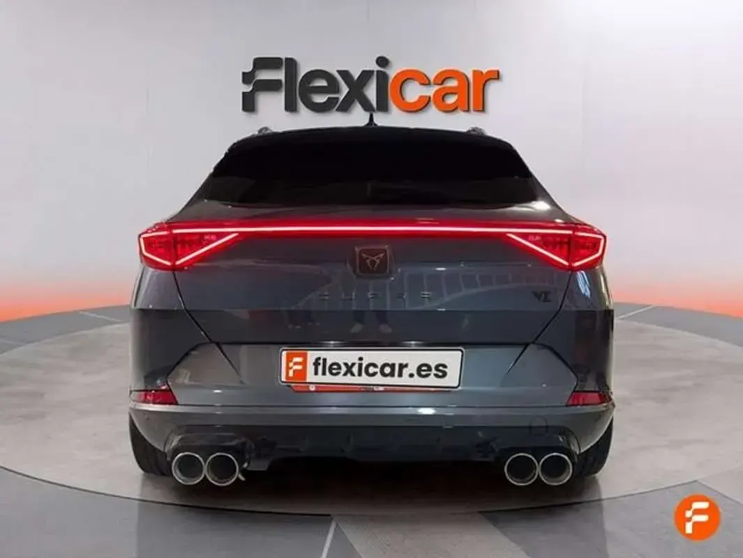 Usado Cupra Formentor VZ 310 CV (228 kW) 2022 Gris SUV