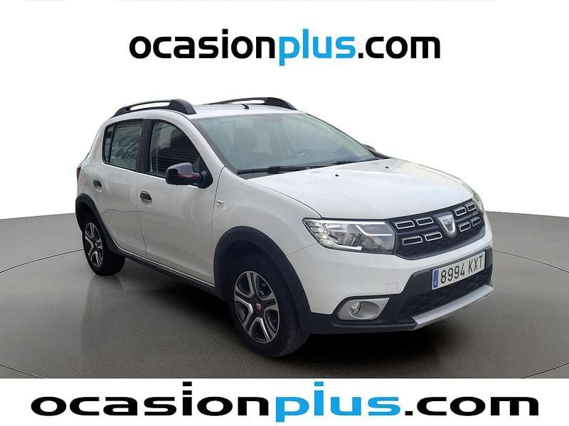 Usado Dacia Sandero 90 CV (66 kW) 2019 Blanco SUV