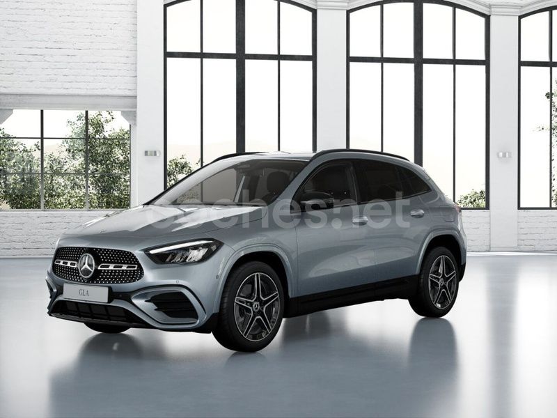 Gris / plata Nuevo 2025 Mercedes GLA200 SUV | 46.800 € (Buen precio) - Imagen 1/4