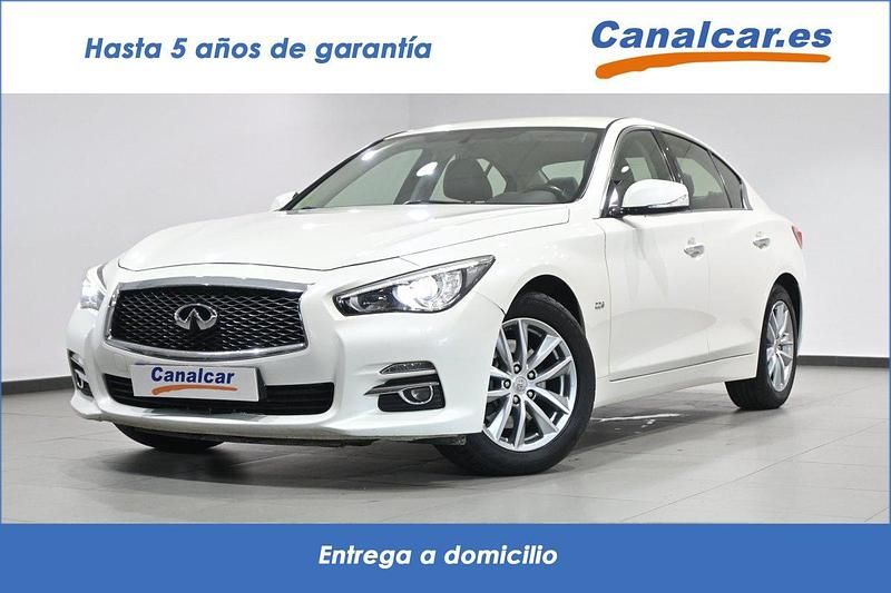 Usado Infiniti Q50 170 CV (125 kW) 2016 Blanco Berlina