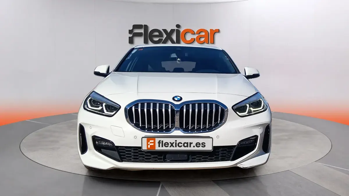 Usado BMW 118 136 CV (100 kW) 2021 Blanco Berlina