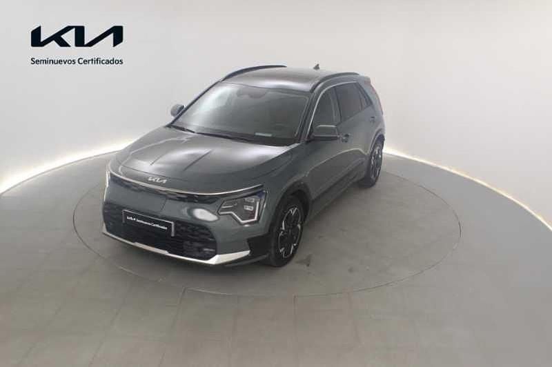 Usado Kia e-Niro 150 kW (204 CV) 2023 Verde SUV
