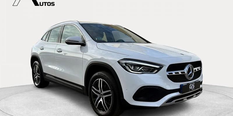 Begagnad Mercedes GLA200 150 HK (110 kW) 2023 Vit SUV