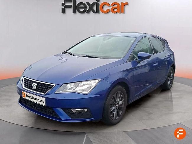 Usado Seat Leon Style 130 CV (95 kW) 2020 Azul