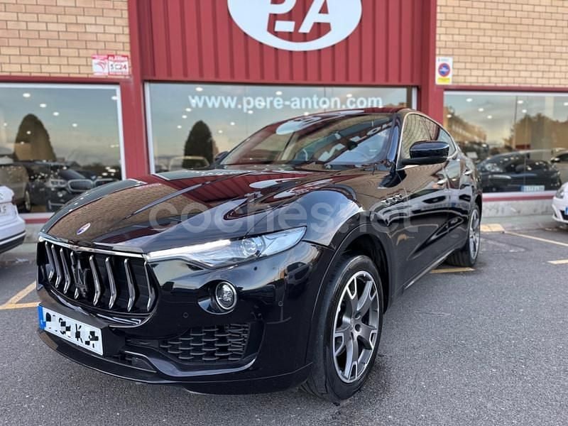 Negro Usado 2018 Maserati Levante SUV | 37.990 € (Precio justo) - Imagen 1/4