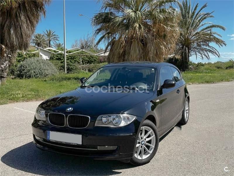 Negro Usado 2009 BMW 116 Utilitario | 6000 € (Buen precio) - Imagen 1/4