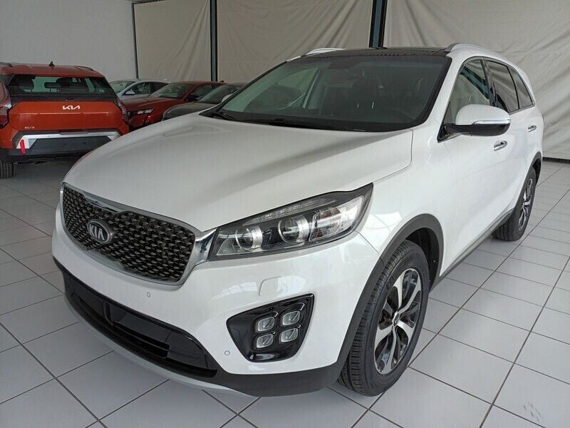 Blanco Usado 2017 Kia Sorento SUV | 21.000 € (Caro) - Imagen 1/4