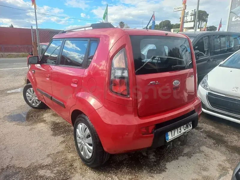 Usado Kia Soul 128 CV (94 kW) 2009 Rojo SUV