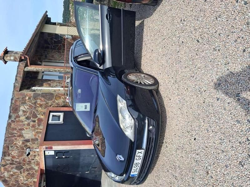 Negro Usado 2008 Renault Laguna III Privilege Berlina | 4750 € (Precio justo) - Imagen 1/4