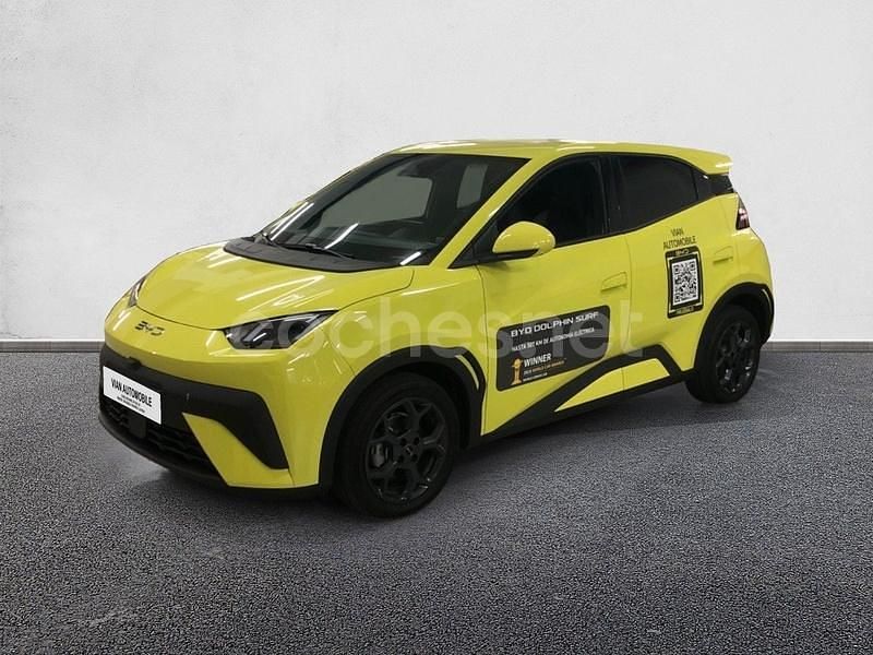 Eléctrico Usado 2025 BYD Dolphin Comfort Utilitario | 24.100 € (Un poco caro) - Imagen 1/4