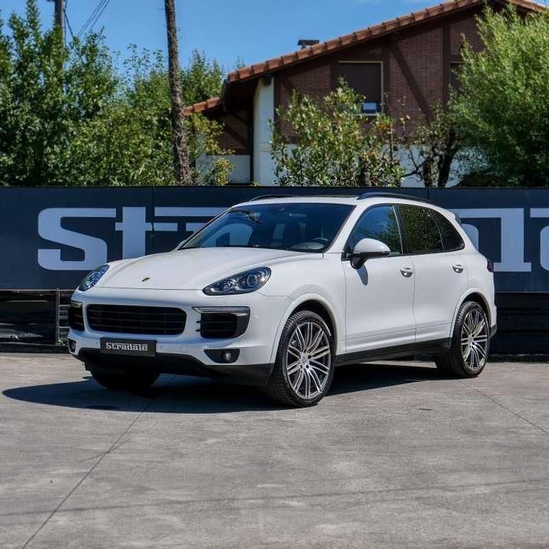 Usado Porsche Cayenne Platinum Edition 262 CV (192 kW) 2016 Blanco SUV