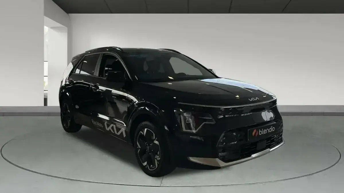 Usado Kia e-Niro 150 kW (204 CV) 2023 Negro SUV