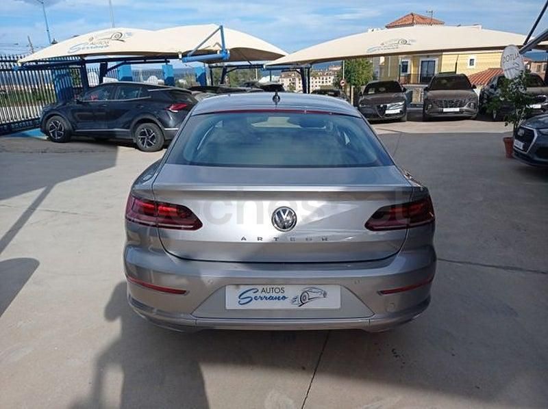 Usado VW Arteon 150 HP (110 kW) 2020 Cinzento Sedan