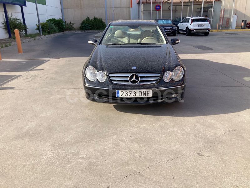 Negro Usado 2005 Mercedes CLK200 Elegance Coupe | 4700 € (Un poco caro) - Imagen 1/4