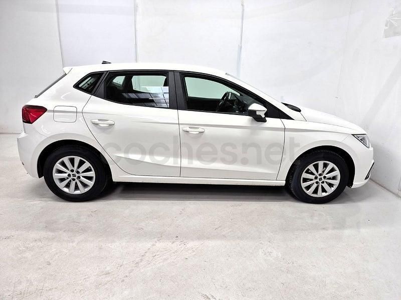 Usado Seat Ibiza Style 115 CV (84 kW) 2024 Blanco Utilitario
