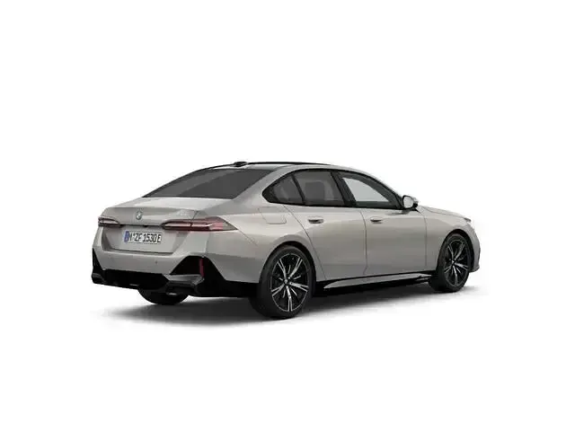 Usado BMW 530e 299 CV (219 kW) 2025 Gris Berlina