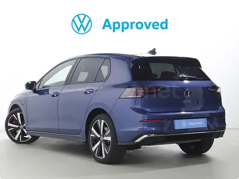 Usado VW Golf VIII GTE 272 CV (200 kW) 2024 Azul Berlina