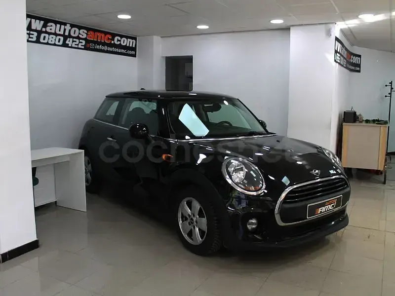 Usado Mini One D 95 CV (69 kW) 2018 Negro Utilitario