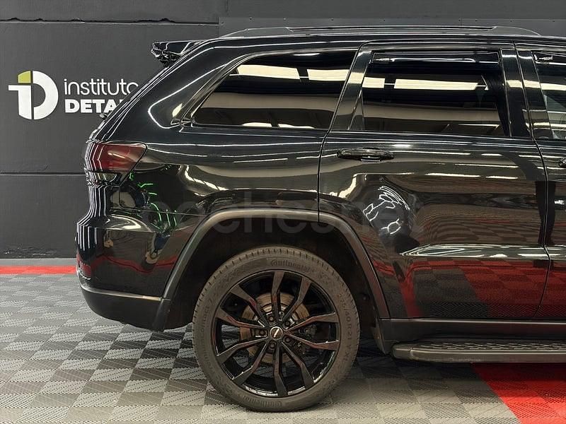 Usado Jeep Grand Cherokee Overland 250 CV (183 kW) 2014 Negro SUV