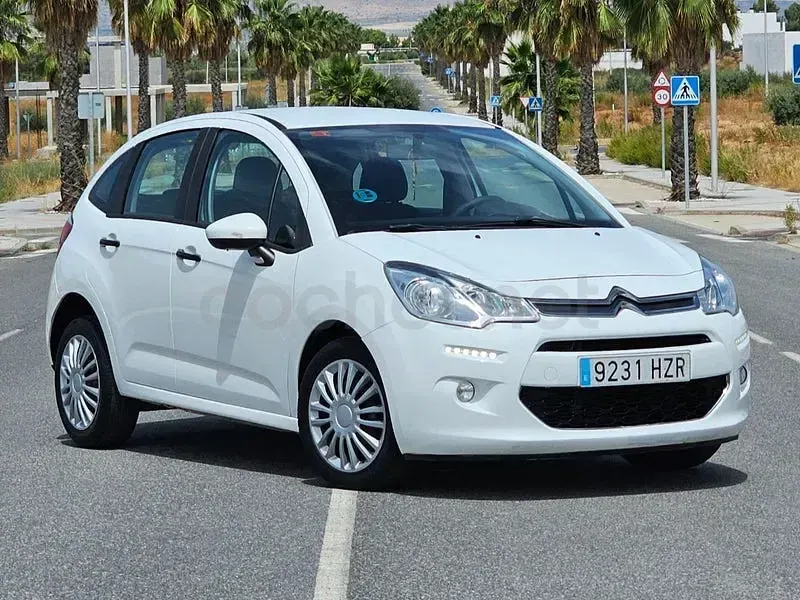 Usado Citroën C3 PureTech 68 CV (50 kW) 2015 Blanco Berlina