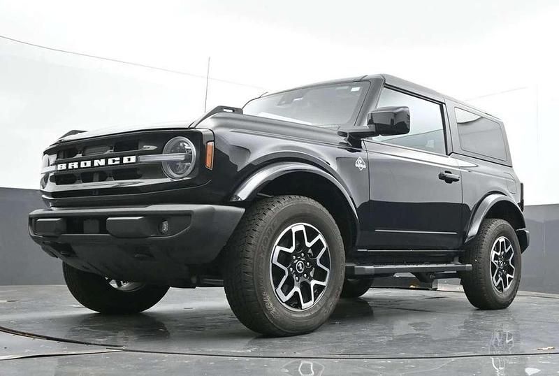 Usado Ford Bronco 275 CV (202 kW) 2022 Negro SUV