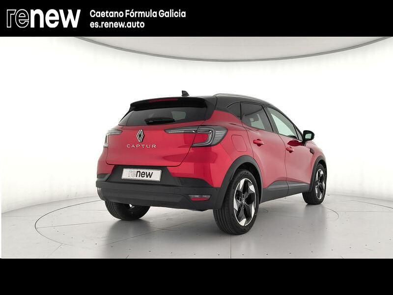 Usado Renault Captur Techno 100 CV (73 kW) 2025 Rojo SUV