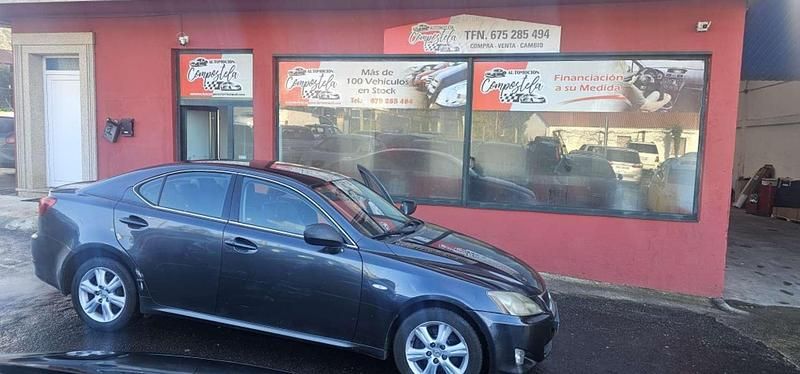 Usado Lexus IS220d Luxury Line 177 CV (130 kW) 2007 Azul Berlina