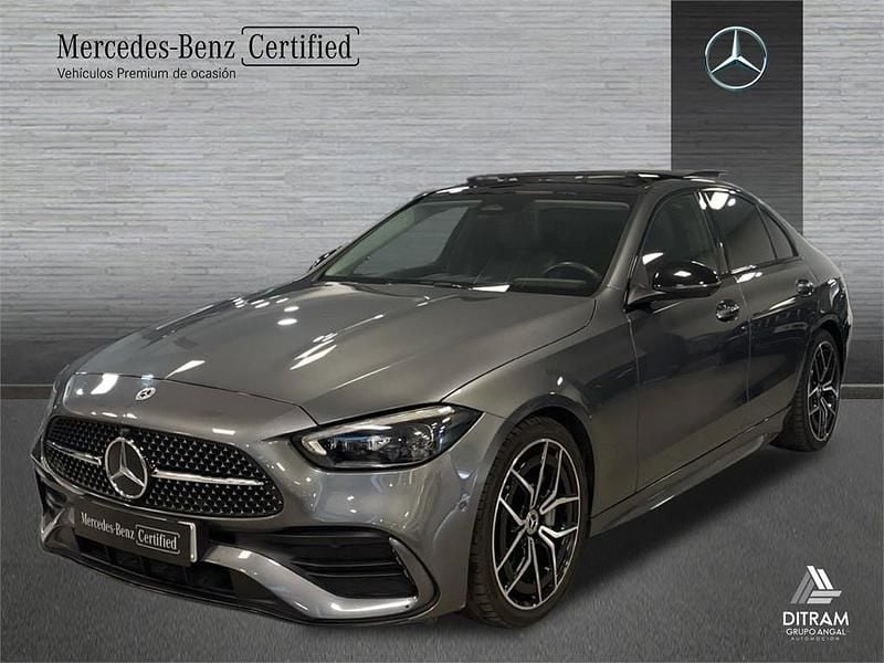 Gris selenita Usado 2024 Mercedes C220 AMG line Berlina | 43.500 € (Precio justo) - Imagen 1/4