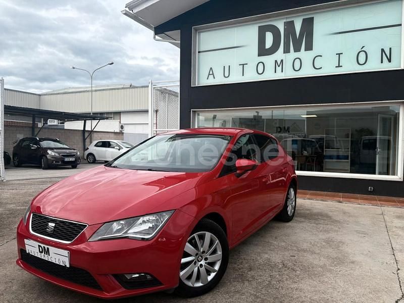 Rojo Usado 2015 Seat Leon CONNECT Berlina | 8999 € (Buen precio) - Imagen 1/4