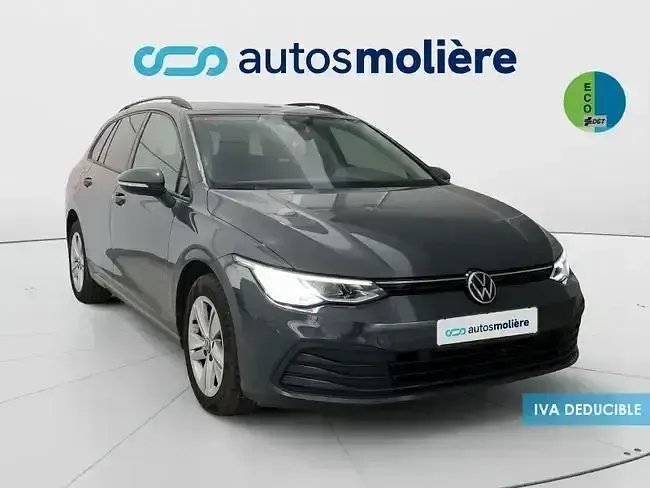 Usado VW Golf VII Life 110 CV (80 kW) 2021 Gris Utilitario